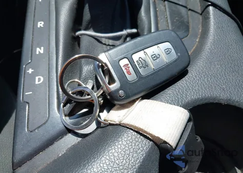 2013 Kia Optima Hybrid Lx from USA, damaged, VIN KNAGM4AD2D5040761